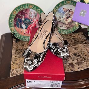 Salvatore Ferragamo Vara Pump
